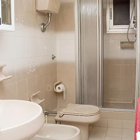 Bed & Breakfast La Rosa Dei Venti Genoa